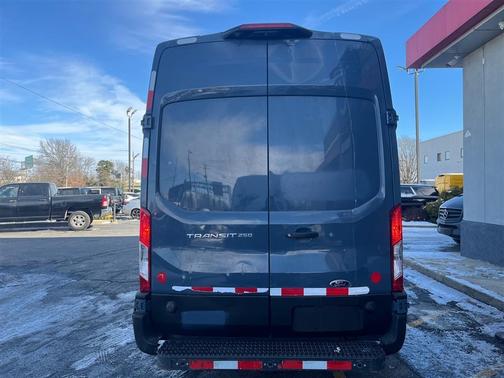 2020 Ford Transit-250 Base