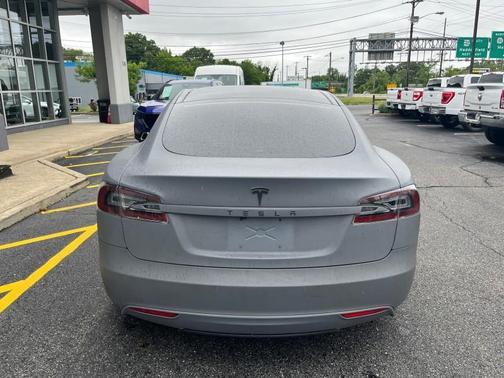 2013 Tesla Model S Performance