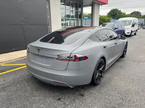 2013 Tesla Model S Performance