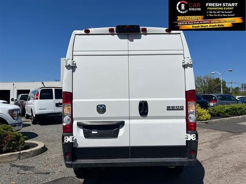 White 2023 RAM ProMaster 2500 High Roof