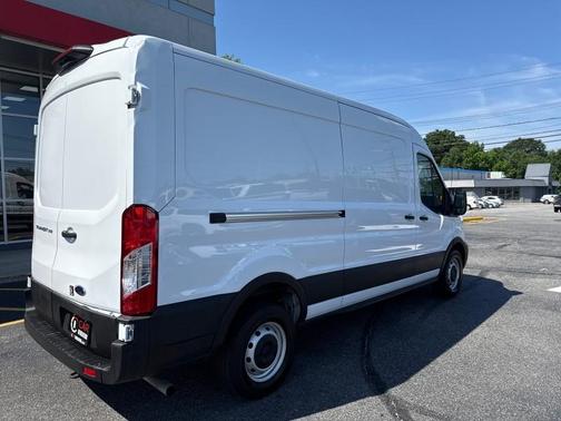 2023 Ford Transit-250 T-250 MR 148