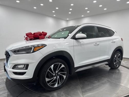 2020 Hyundai TUCSON Sport