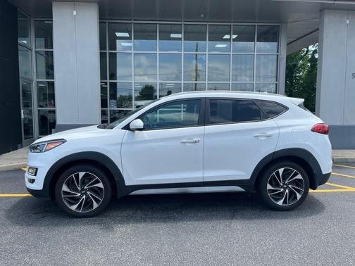 2020 Hyundai TUCSON Sport
