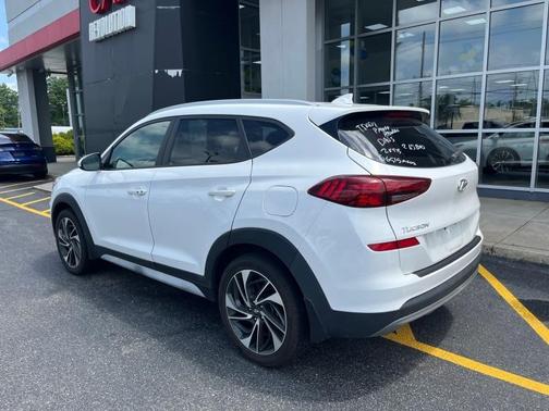 2020 Hyundai TUCSON Sport