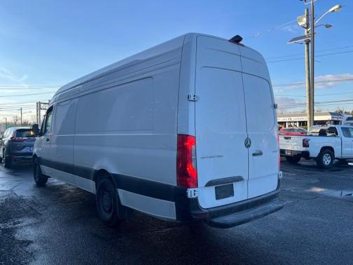 2024 Mercedes-Benz Sprinter 2500 170 WB High Roof Extended Cargo
