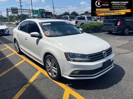 2017 Volkswagen Jetta 1.8T SEL