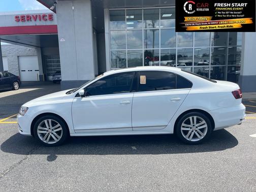 2017 Volkswagen Jetta 1.8T SEL