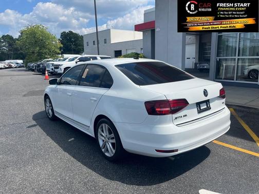 2017 Volkswagen Jetta 1.8T SEL