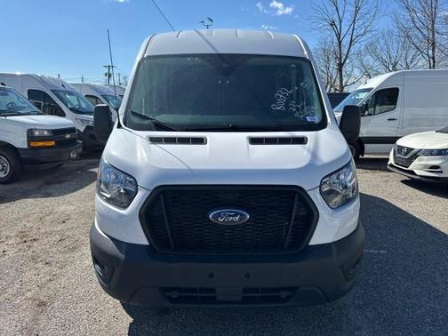 2023 Ford Transit-250 T-250 148'' MR