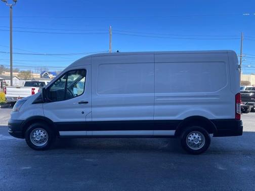2023 Ford Transit-250