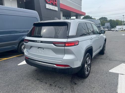 2024 Jeep Grand Cherokee 4xe Base