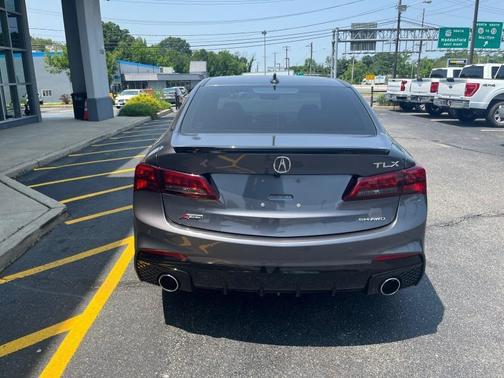 2020 Acura TLX V6 Advance