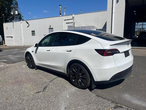 2021 Tesla Model Y Performance