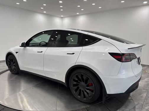 2021 Tesla Model Y Performance