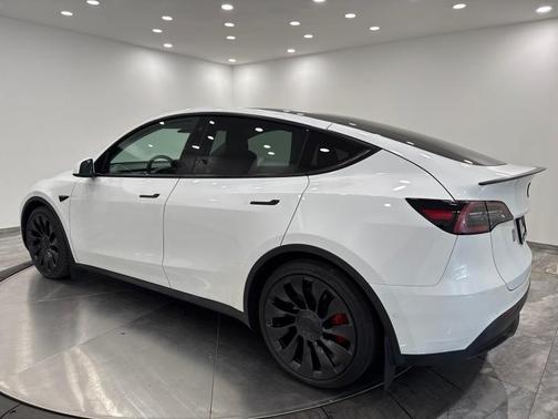 2021 Tesla Model Y Performance