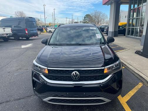 2024 Volkswagen Taos S FWD