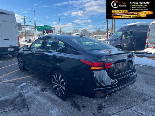 2023 Nissan Altima 2.5 SR