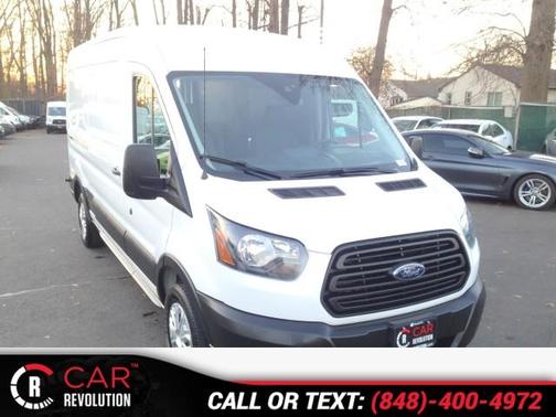 2019 Ford Transit-250 148 WB Medium Roof Cargo