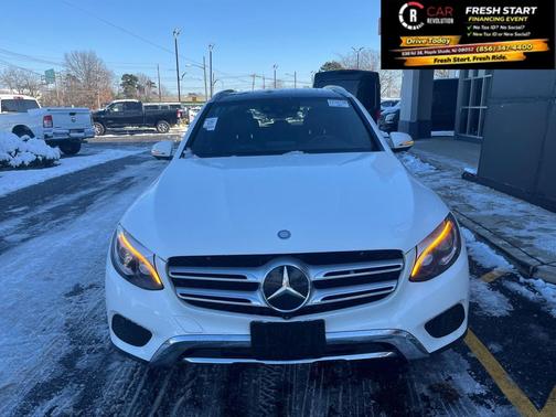2017 Mercedes-Benz GLC 300 Base 4MATIC