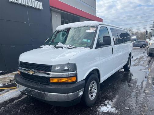 2020 Chevrolet Express 3500 LT
