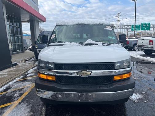 2020 Chevrolet Express 3500 LT