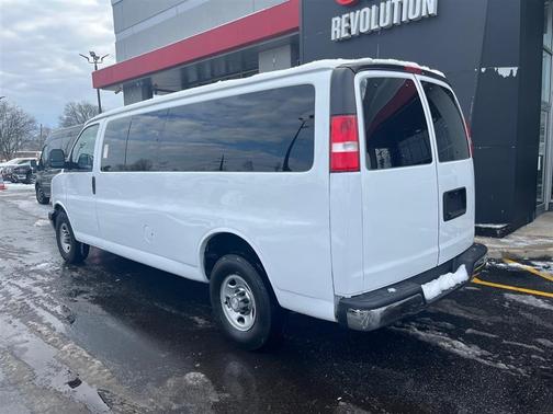 2020 Chevrolet Express 3500 LT
