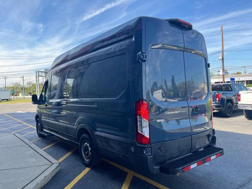 2019 Ford Transit-250 Base