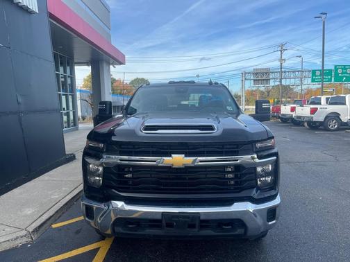 2024 Chevrolet Silverado 3500 LT