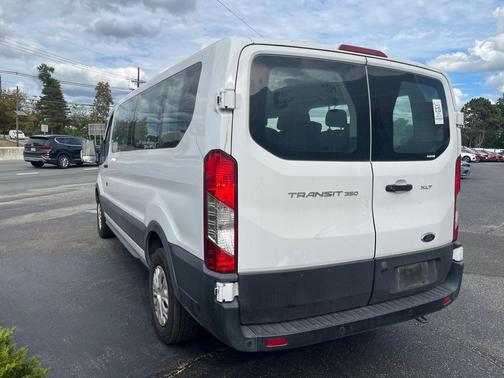 2022 Ford Transit-350 XLT