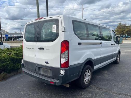 2022 Ford Transit-350 XLT