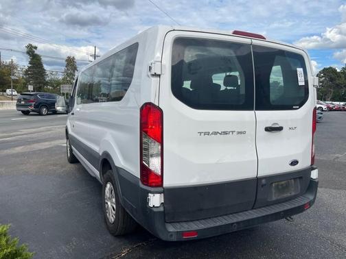 2022 Ford Transit-350 XLT