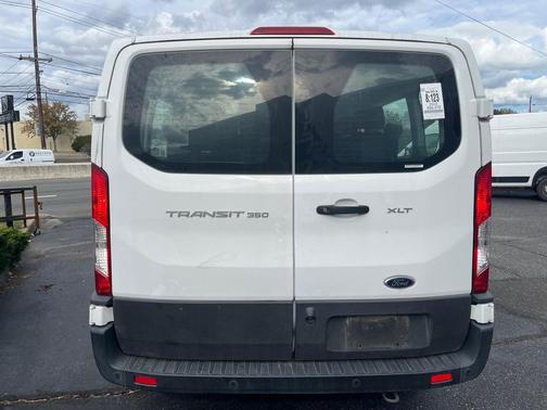 2022 Ford Transit-350 XLT