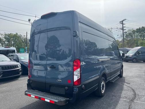 2019 Ford Transit-250 Base