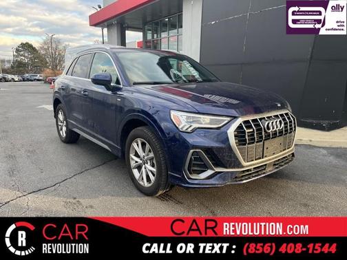 2023 Audi Q3 45 S line Premium