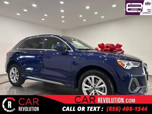 2023 Audi Q3 45 S line Premium