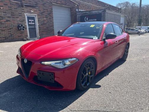 2021 Alfa Romeo Giulia Ti