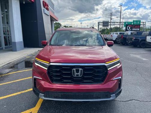 2023 Honda Pilot Touring