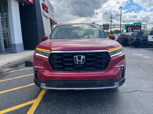 2023 Honda Pilot Touring