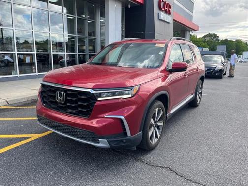 2023 Honda Pilot Touring