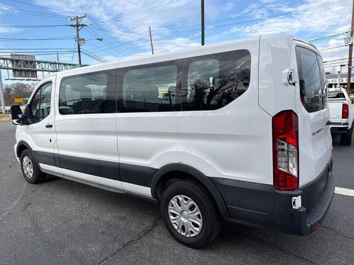 2022 Ford Transit-350 XLT