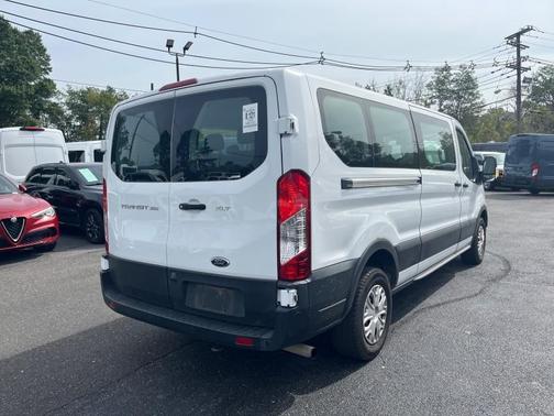 2022 Ford Transit-350 XLT