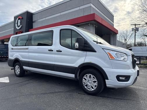 2022 Ford Transit-350 XLT