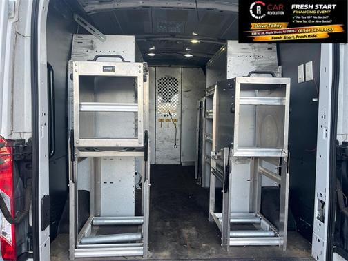 2018 Ford Transit-250 148 WB Medium Roof Cargo