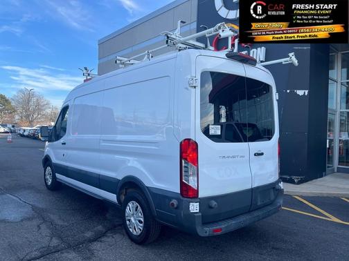 2018 Ford Transit-250 148 WB Medium Roof Cargo