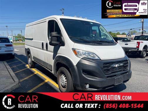 White 2025 RAM ProMaster 2500 Tradesman Low Roof