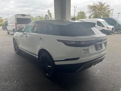 2018 Land Rover Range Rover Velar P250 SE R-Dynamic
