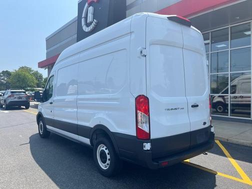 2021 Ford Transit-250 Base