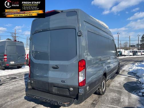 2019 Ford Transit-250 Base