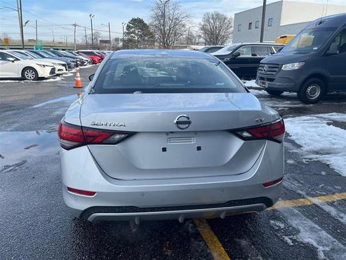 2022 Nissan Sentra SV