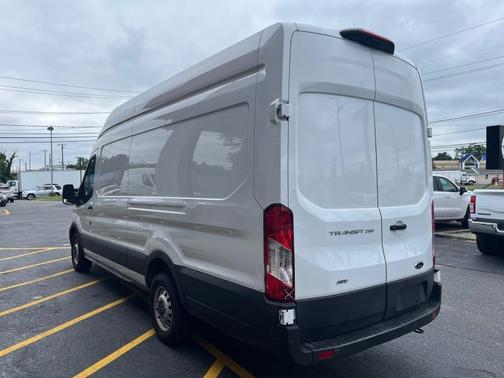 2023 Ford Transit-250 Base